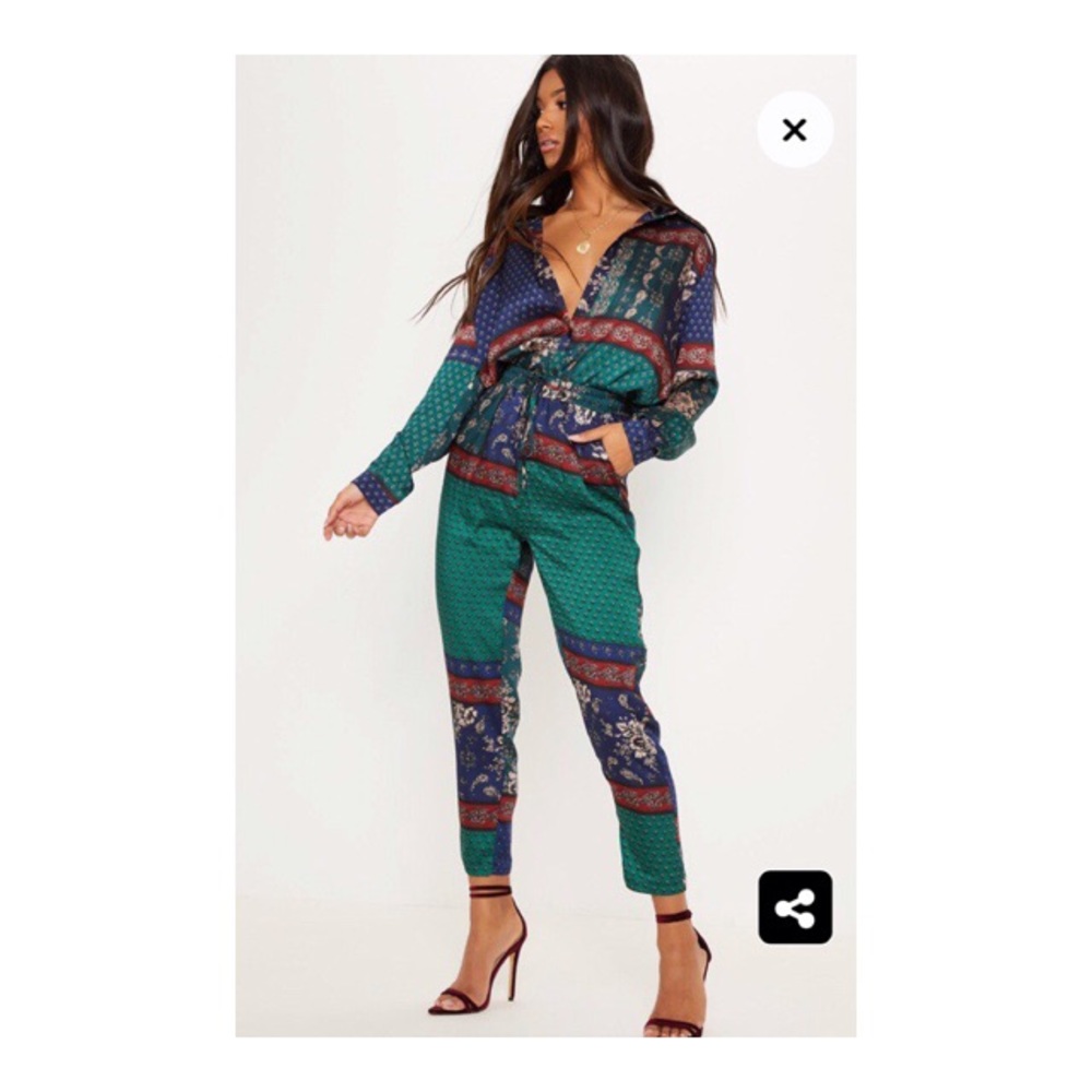Pretty Little Thing Paisley Print 2 pc Set